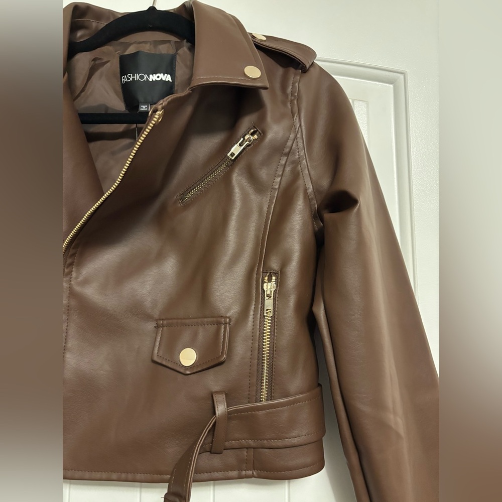Fashion Nova Leather Jacket Small - Picture 5 of 7